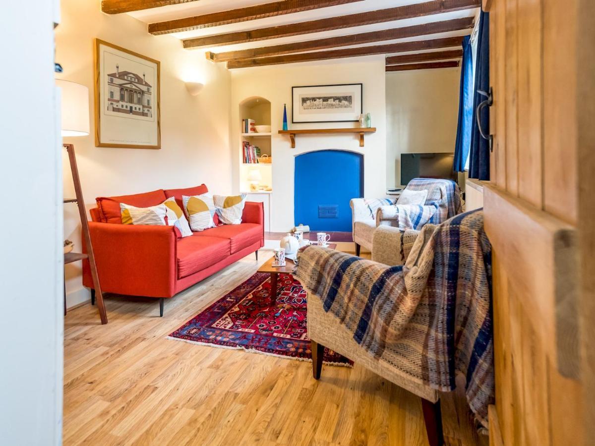 Pass The Keys Cosy 2 Bedroom Victorian Cottage Лудлоу Экстерьер фото